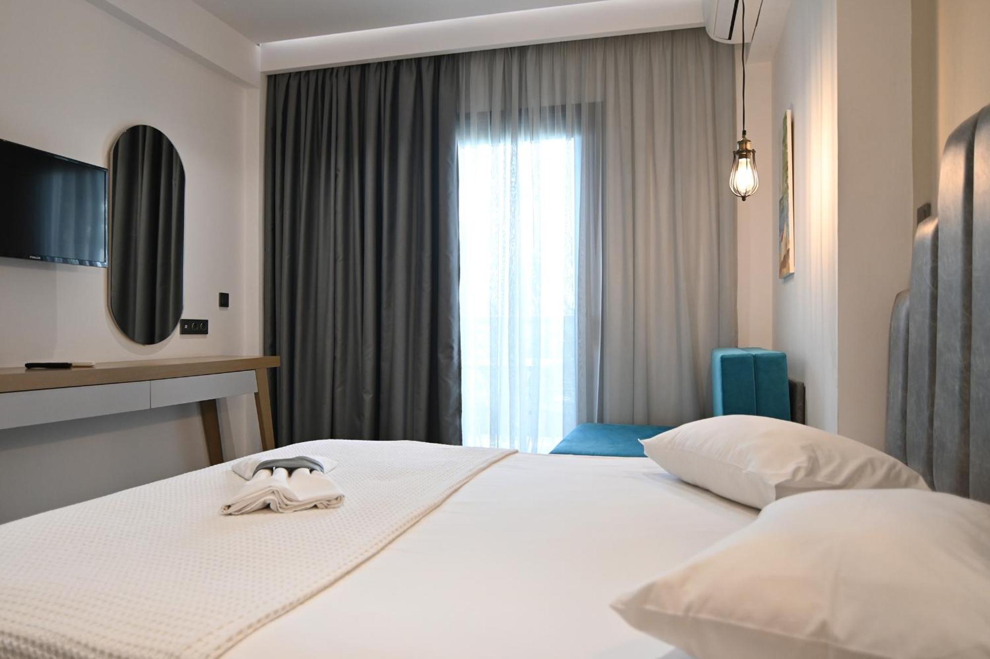 Amalia Rooms Sea View Vrasná Eksteriør bilde