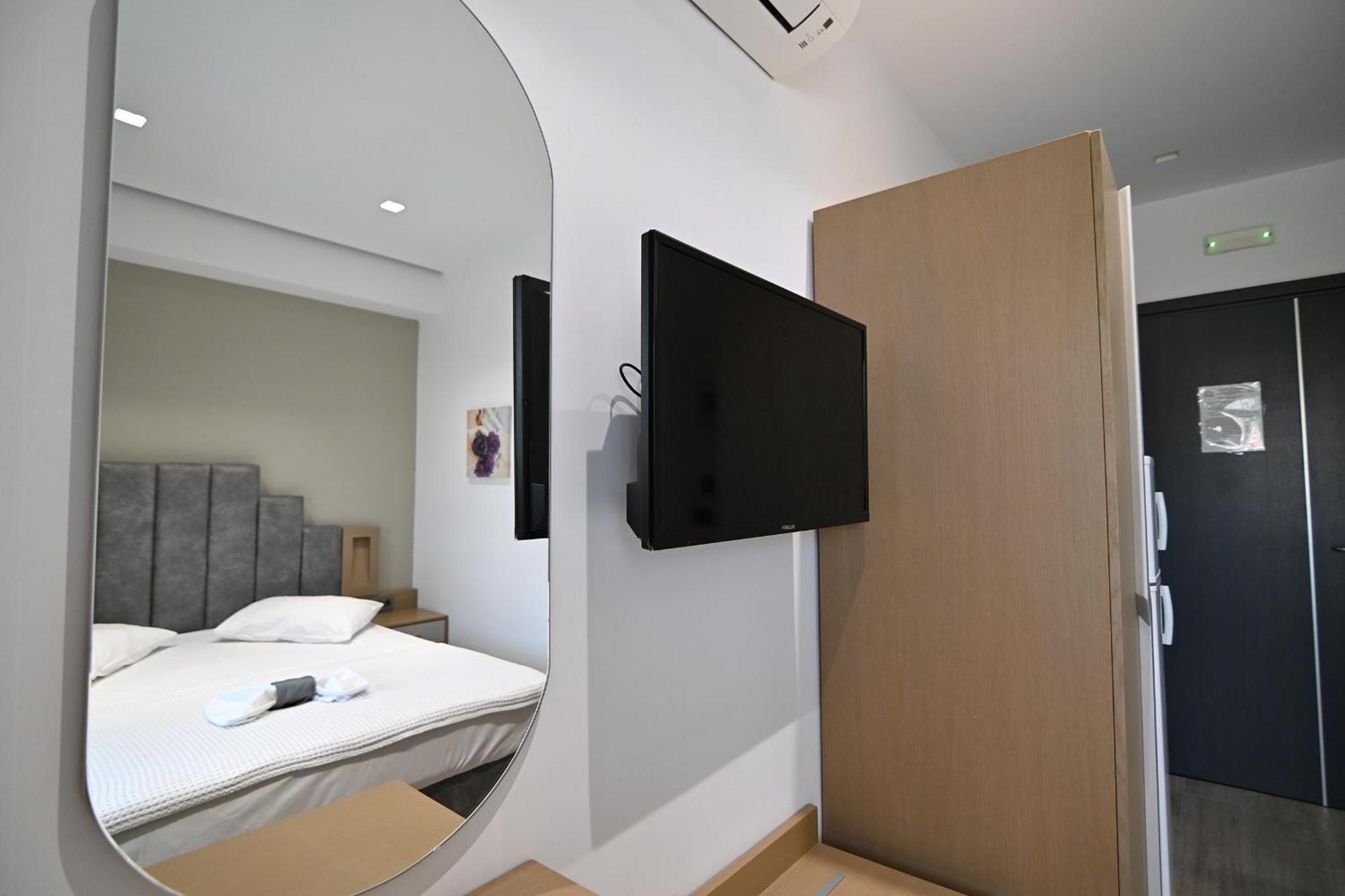 Amalia Rooms Sea View Vrasná Eksteriør bilde