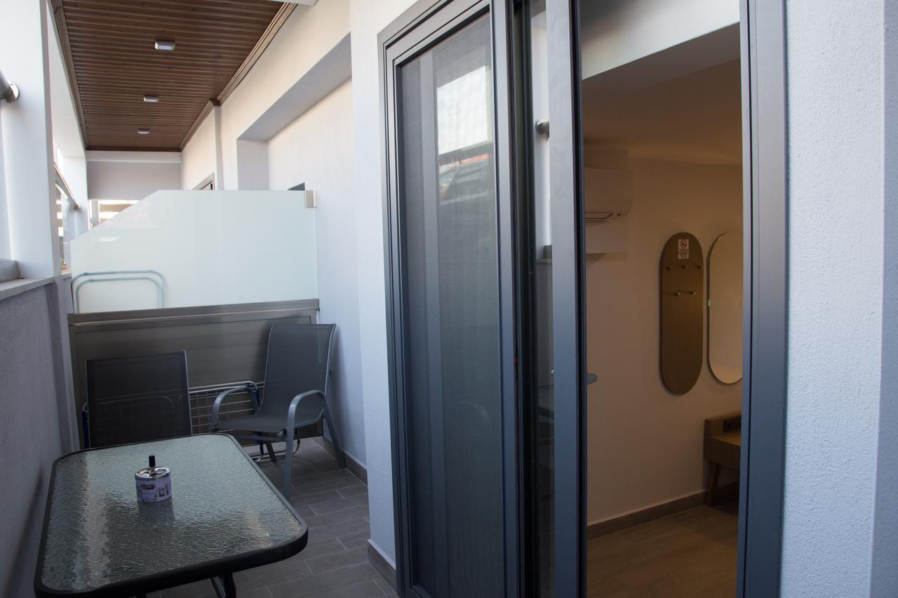 Amalia Rooms Sea View Vrasná Eksteriør bilde